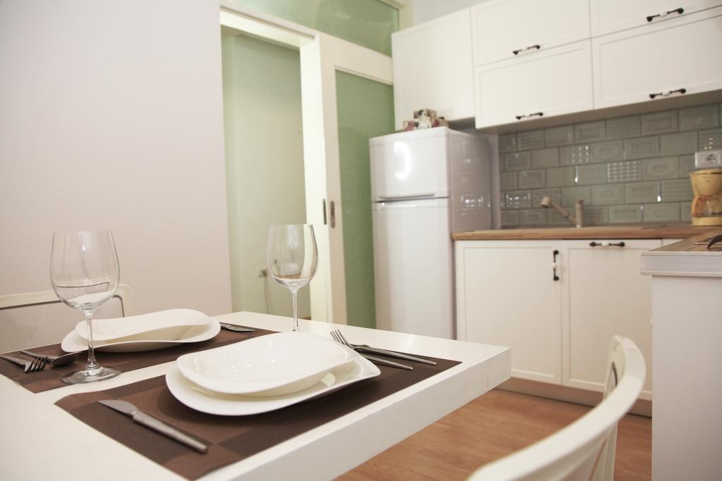 Luxury Blloku Tirana Apartment Bagian luar foto